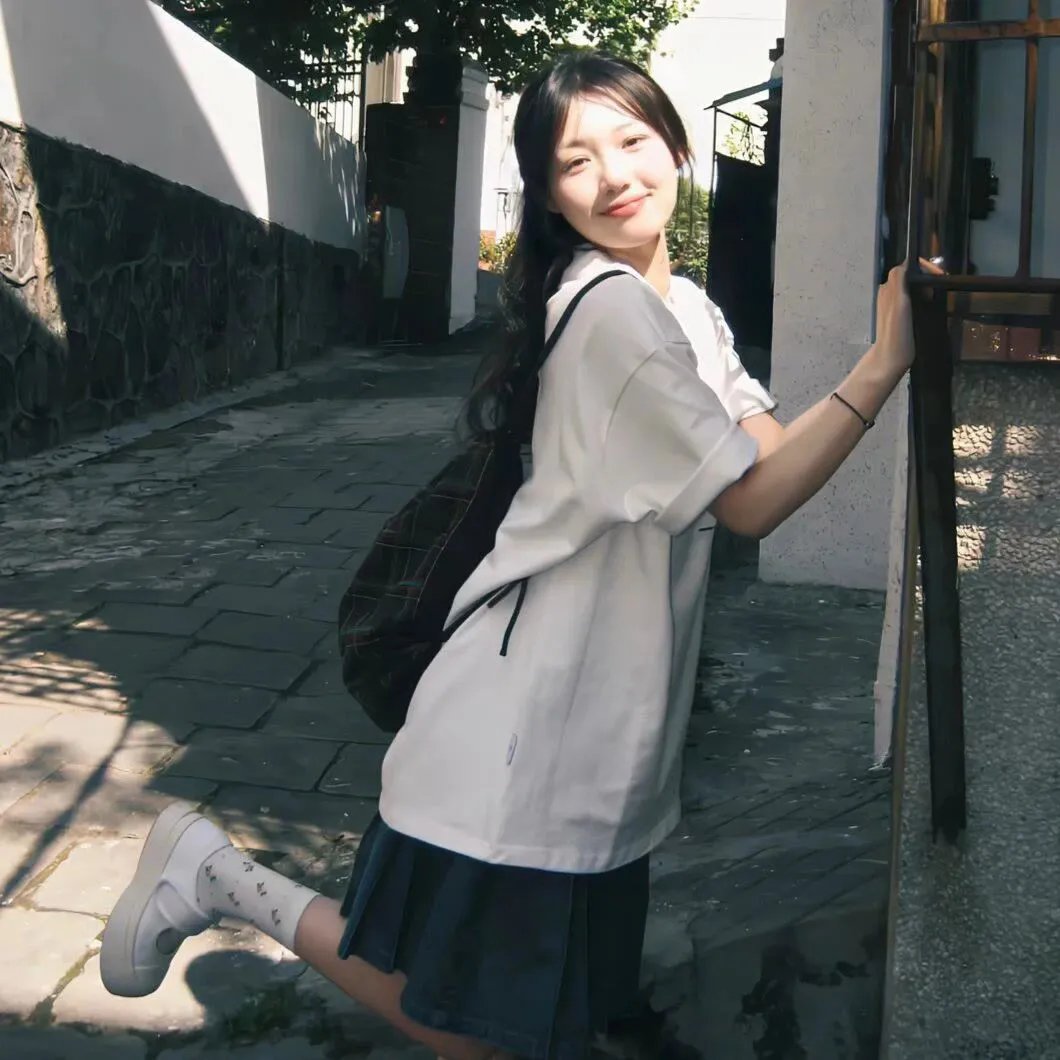 遥远的婚约海报